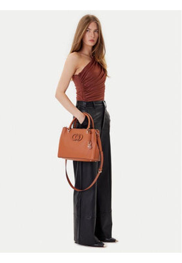 Guess Torebka Calebra HWBG95 36060 Brązowy. Kolor: brązowy. Materiał: skórzane