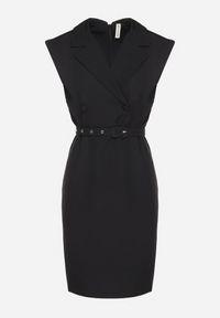 Born2be - Czarna Dopasowana Sukienka Ozdobiona Paskiem z Klamrą Nandelli. Okazja: na spotkanie biznesowe. Typ kołnierza: dekolt w kształcie V. Kolor: czarny. Wzór: aplikacja. Typ sukienki: dopasowane. Styl: biznesowy #7
