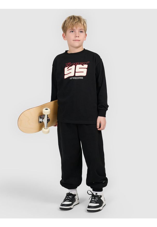 4f - 4F Bluza dresowa loose bez kaptura chłopięca - czarna 146/152 (10-12 lat). Okazja: na co dzień. Typ kołnierza: bez kaptura. Kolor: czarny. Materiał: dresówka. Sezon: lato. Styl: casual
