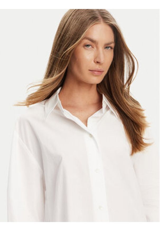 Marc O'Polo Koszula B01 1051 42025 Biały Regular Fit. Typ kołnierza: polo. Kolor: biały. Materiał: bawełna