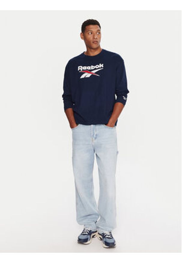 Reebok Longsleeve RK25155CCM Granatowy Regular Fit. Kolor: niebieski. Materiał: bawełna. Długość rękawa: długi rękaw