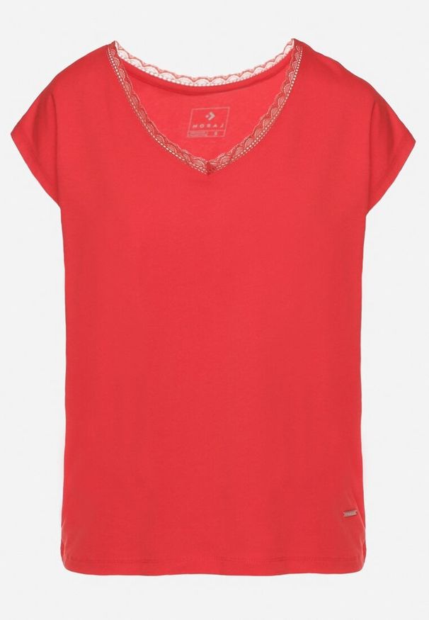 Born2be - Czerwony Bawełniany T-shirt z Koronką przy Dekolcie Ralettia. Okazja: na co dzień. Kolor: czerwony. Materiał: bawełna, koronka. Wzór: koronka. Styl: casual