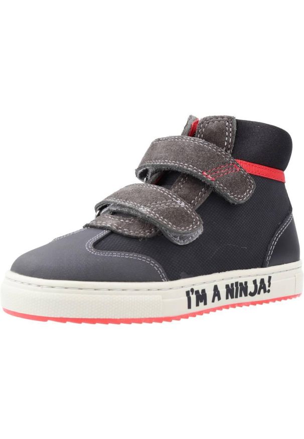Garvalin - Buty GARVALIN 231348G Szary. Kolor: szary. Materiał: tkanina, skóra. Sport: turystyka piesza
