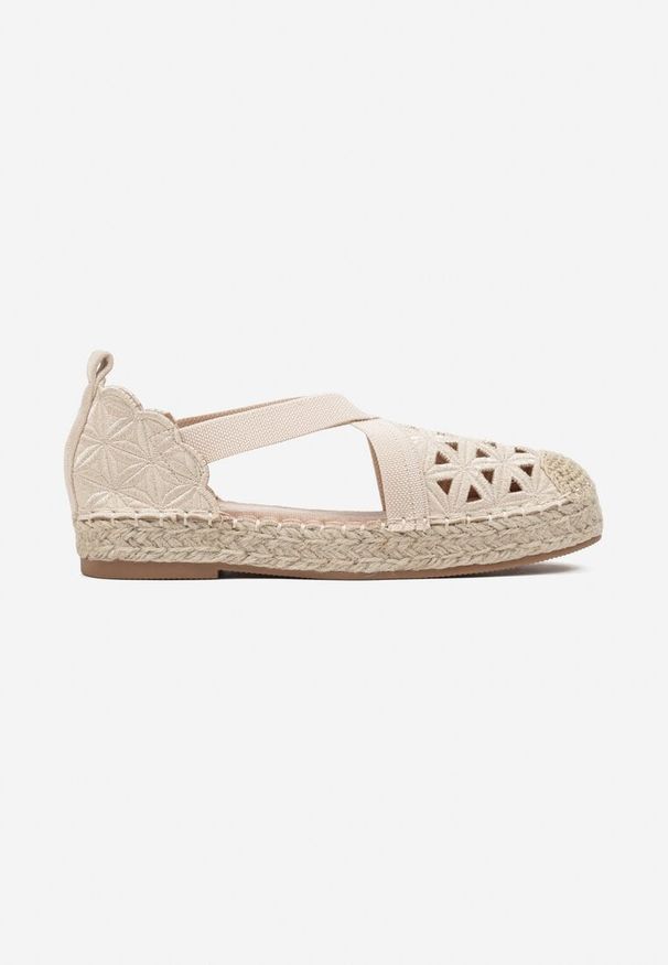 Born2be - Jasnobeżowe Ażurowe Espadryle na Podeszwie z Plecionki Amedeon. Okazja: na co dzień. Nosek buta: okrągły. Kolor: beżowy. Wzór: ażurowy. Sezon: lato. Styl: klasyczny, elegancki, casual