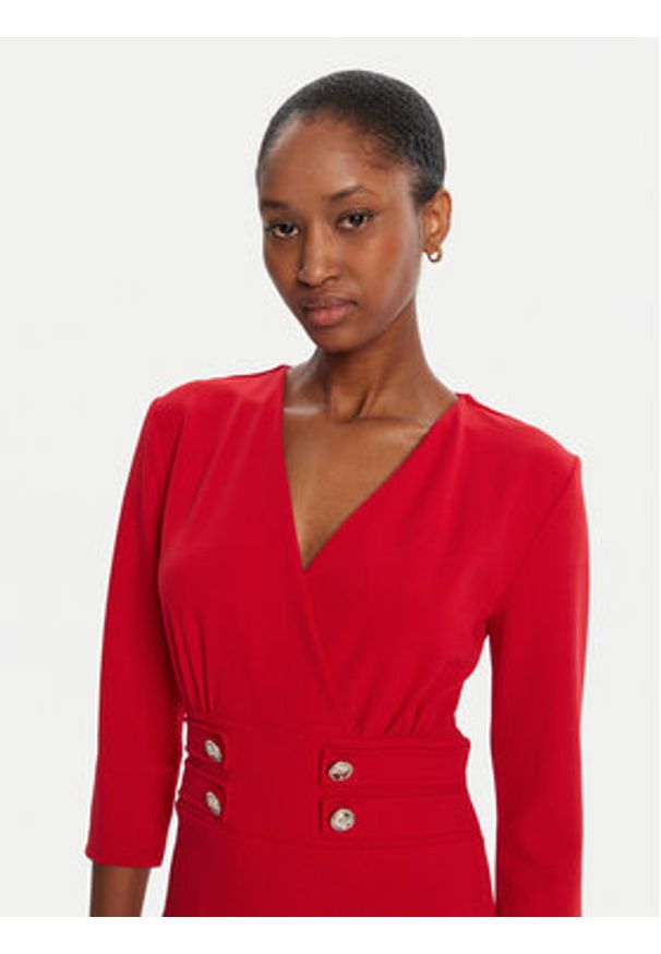 Rinascimento Sukienka koktajlowa CFC0126151003 Czerwony Slim Fit. Kolor: czerwony. Materiał: syntetyk. Styl: wizytowy