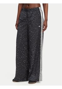 Adidas - adidas Spodnie dresowe Satin KA2667 Szary Wide Leg. Kolor: szary. Materiał: syntetyk #1