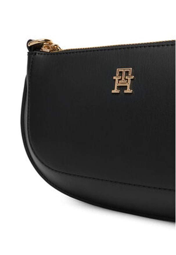 TOMMY HILFIGER - Tommy Hilfiger Torebka Th Glam Mini Chain Crossover AW0AW18142 Czarny. Kolor: czarny. Materiał: skórzane