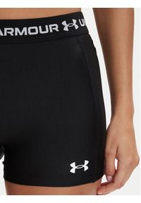 Under Armour Szorty sportowe HeatGear® 6010725 Czarny Slim Fit. Kolor: czarny. Materiał: syntetyk #4