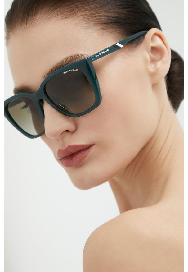 Armani Exchange okulary przeciwsłoneczne damskie kolor zielony. Kolor: zielony