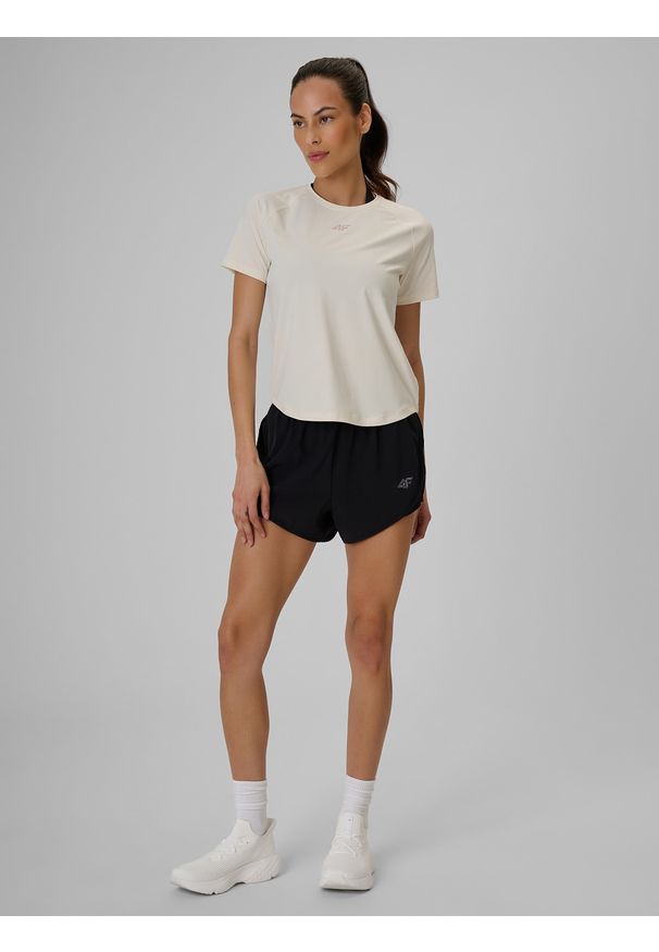 4f - 4F Koszulka treningowa regular szybkoschnąca damska - biała S. Kolor: biały. Materiał: materiał, włókno. Sport: fitness