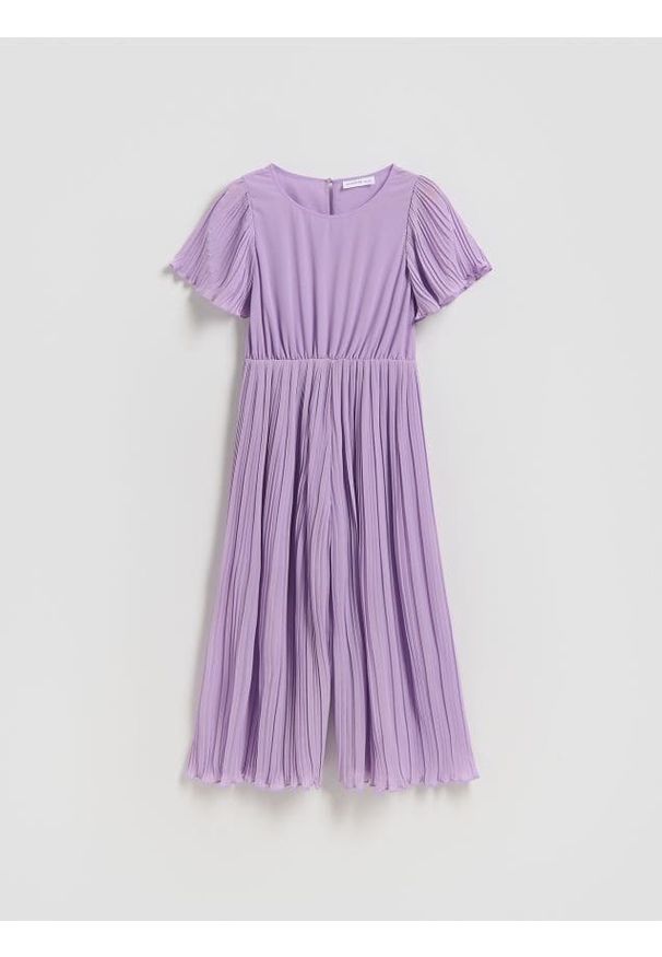 Reserved - Kombinezon z plisowanej tkaniny - lawendowy. Kolor: fioletowy. Materiał: tkanina