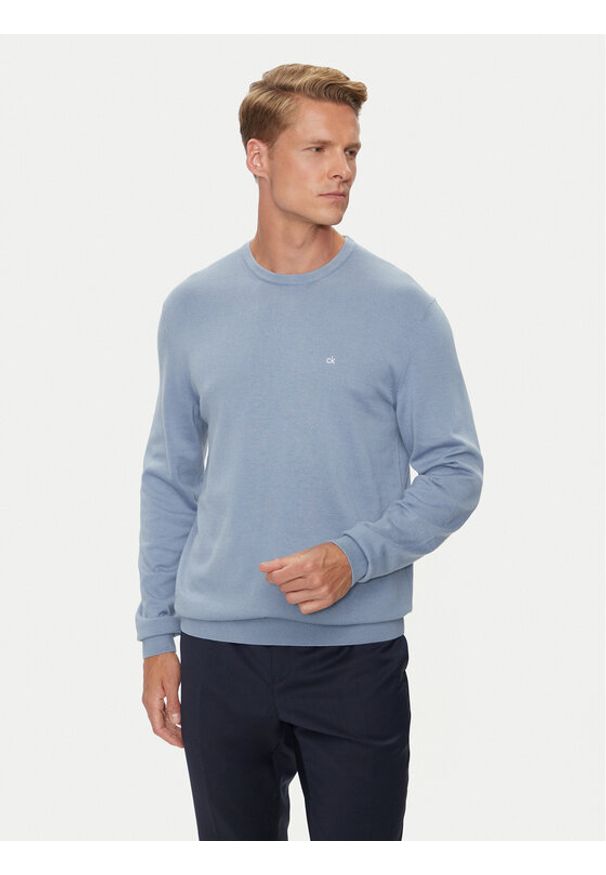 Calvin Klein Sweter K10K113549 Niebieski Slim Fit. Kolor: niebieski. Materiał: bawełna