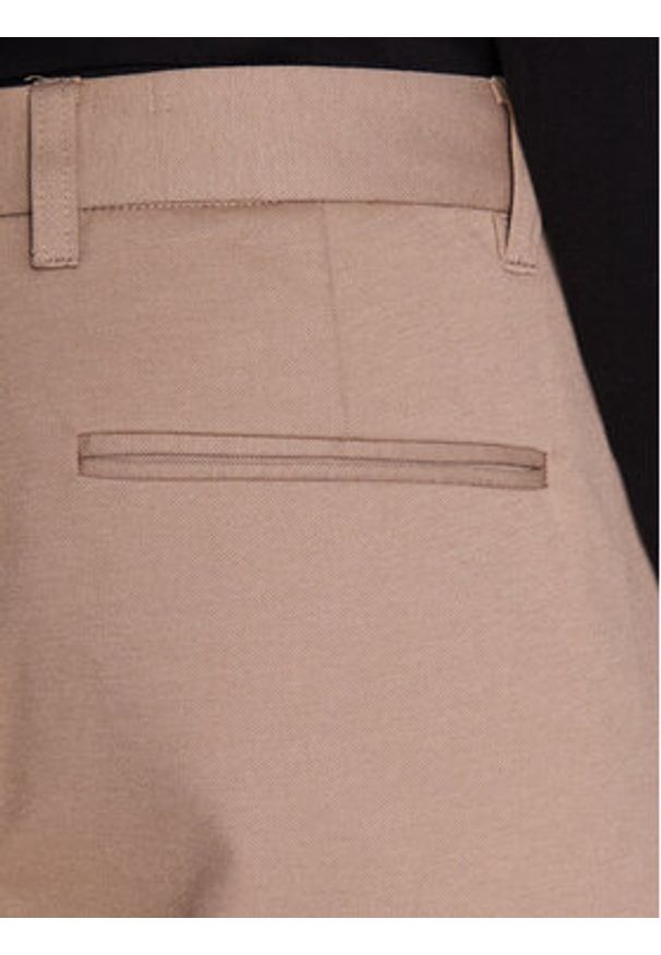Lindbergh Chinosy 30-01007A Beżowy Slim Fit. Kolor: beżowy. Materiał: syntetyk