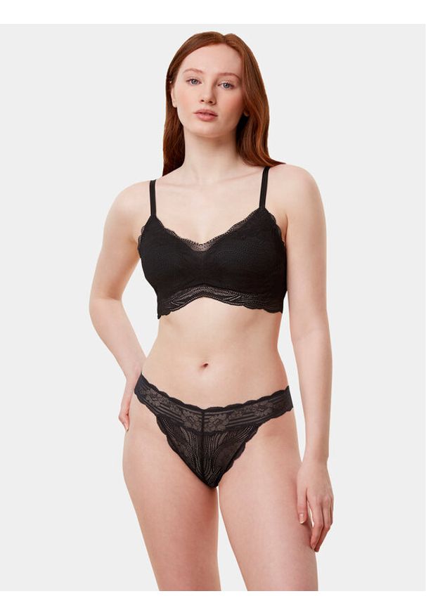 Triumph Biustonosz bezfiszbinowy Lift Smart P EX 10215939 Czarny. Kolor: czarny. Materiał: syntetyk