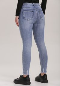 Renee - Jasnoniebieskie Jeansy Skinny Himelia. Kolor: niebieski. Materiał: jeans #4