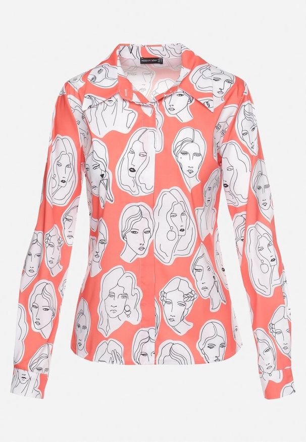 Born2be - Różowa Koszula z Artystycznym Nadrukiem Twarzy Dremelia. Typ kołnierza: dekolt w serek. Kolor: różowy. Długość rękawa: długi rękaw. Długość: długie. Wzór: nadruk. Styl: elegancki, klasyczny