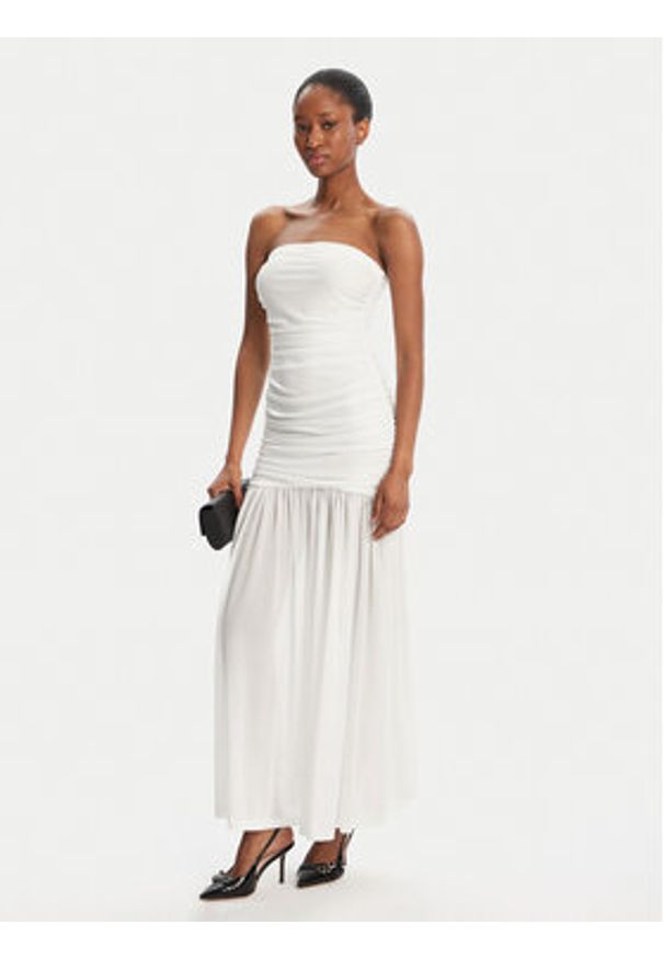 BARDOT - Bardot Sukienka wieczorowa Solana Mesh 59875DB2 Biały Slim Fit. Kolor: biały. Materiał: syntetyk. Styl: wizytowy