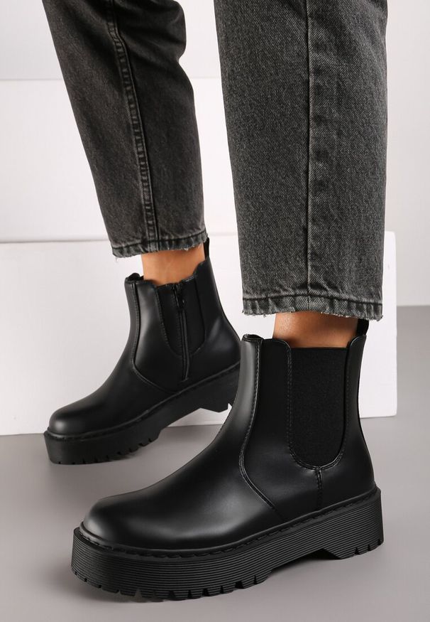 Renee - Czarne Botki w Stylu Sztybletów na Platformie z Ociepleniem Torlissa. Okazja: na co dzień. Kolor: czarny. Materiał: jeans. Obcas: na platformie. Styl: elegancki, casual
