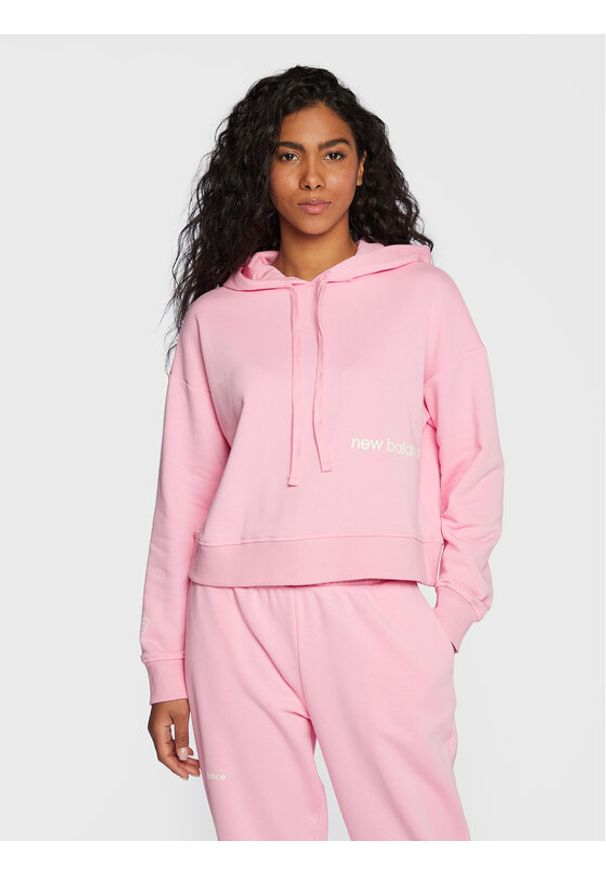 New Balance Bluza Essentials WT23512 Różowy Relaxed Fit. Kolor: różowy. Materiał: syntetyk, bawełna