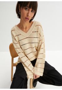 bonprix - Sweter w ażurowy wzór. Kolor: beżowy. Wzór: ażurowy