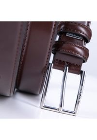 Wittchen - Męski pasek ze skóry wąski brązowy. Kolor: brązowy. Materiał: skóra. Wzór: napisy. Styl: klasyczny, casual, elegancki #3