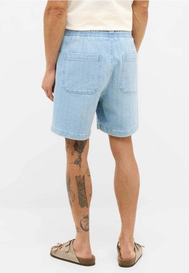 Męskie szorty Mustang Style Prague Shorts Denim Blue 1016652 5000 300. Materiał: denim