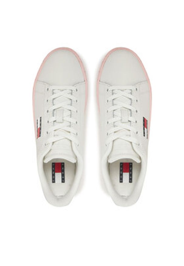 Tommy Jeans Sneakersy Tjw Logo Outsole Sneaker Ess EN0EN02703 Biały. Kolor: biały. Materiał: skóra