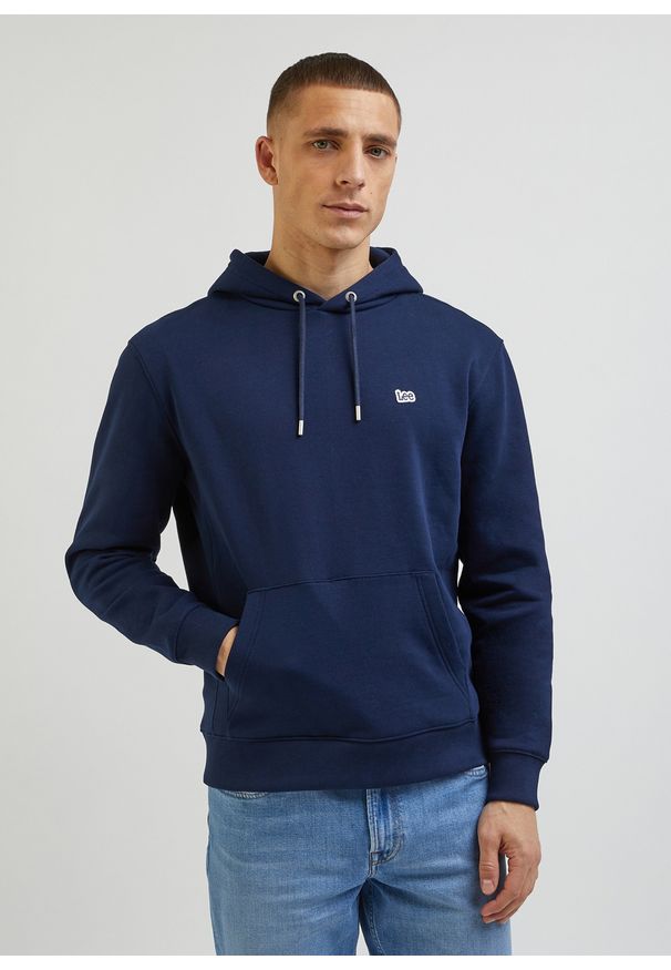 Lee - LEE PLAIN HOODIE MĘSKA BLUZA Z KAPTUREM EMPEROR NAVY L80YRFA67. Typ kołnierza: kaptur