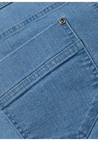 Wygodne bermudy dżinsowe ze stretchem Regular Fit bonprix niebieski "bleached”. Kolor: niebieski #2
