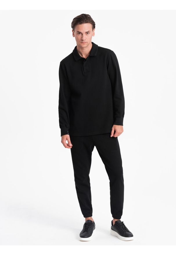 Ombre Clothing - Komplet męski dresowy bluza z kołnierzem polo + spodnie - czarny V8. Typ kołnierza: polo. Kolor: czarny. Materiał: dresówka