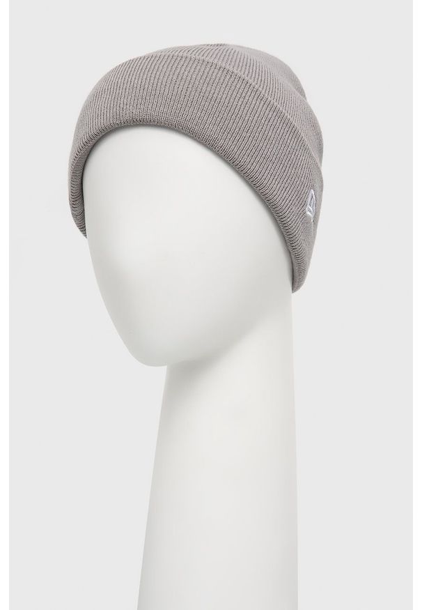 New Era - Czapka. Kolor: szary. Materiał: dzianina