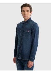 Big-Star - Koszula męska jeansowa Chuck 578. Kolor: niebieski. Materiał: jeans. Długość rękawa: długi rękaw. Długość: długie. Styl: klasyczny #7