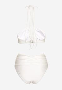 Born2be - Białe Bikini 2-Częściowe Stanik Wiązany na Szyi Figi z Podwyższonym Stanem Tegelia. Stan: podwyższony. Kolor: biały. Wzór: aplikacja