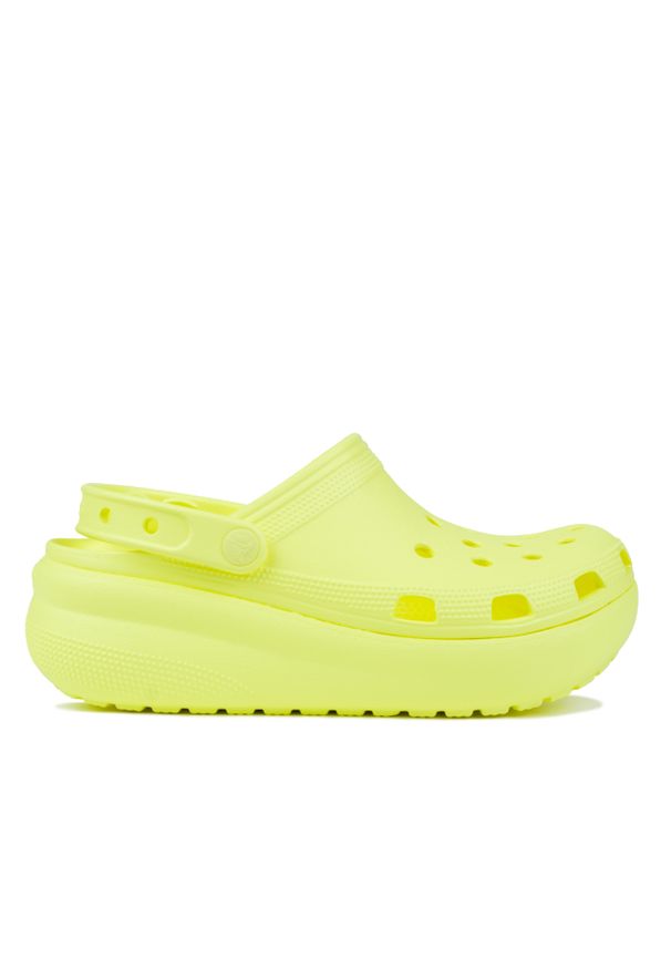 Klapki damskie sportowe na platformie Crocs CLASSIC. Kolor: żółty. Obcas: na platformie. Styl: sportowy
