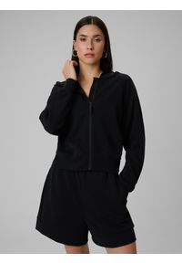 4f - 4F Bluza dresowa regular z modalem damska - czarna M. Okazja: na co dzień. Typ kołnierza: kaptur. Kolor: czarny. Materiał: dresówka. Długość rękawa: raglanowy rękaw. Długość: krótkie. Wzór: gładki. Styl: casual #1