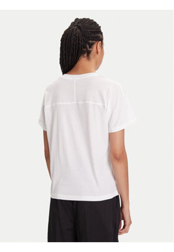 Marc O'Polo T-Shirt 506 2067 51445 Biały Regular Fit. Typ kołnierza: polo. Kolor: biały. Materiał: bawełna