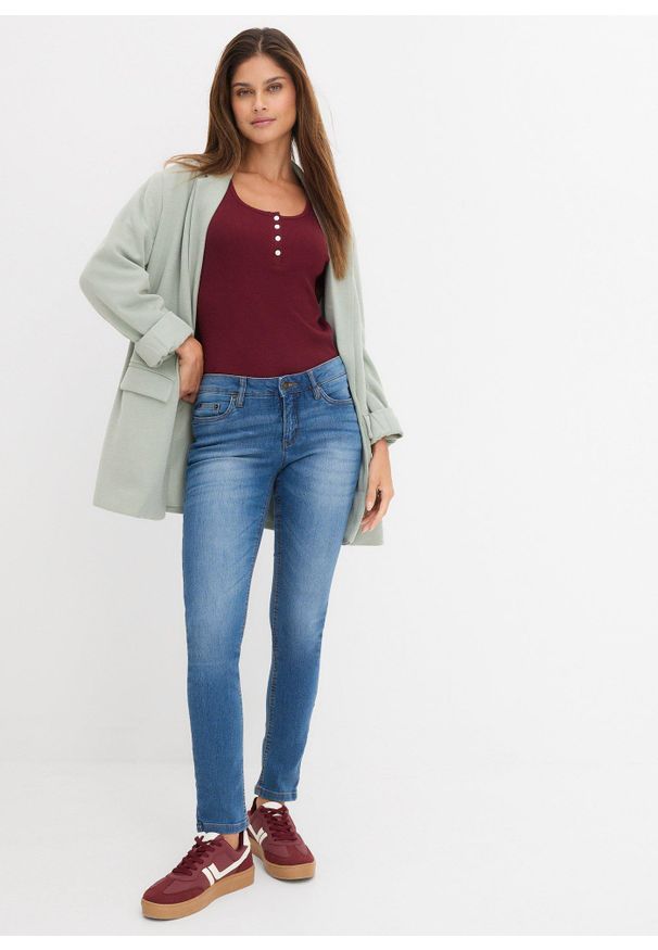bonprix - Dżinsy ze stretchem skinny, mid waist. Kolor: niebieski