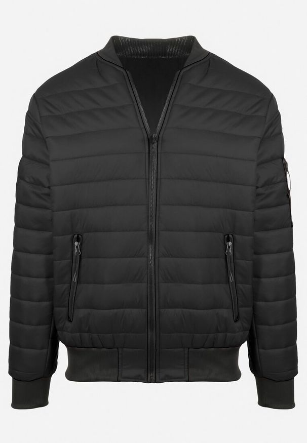 Born2be - Czarna Kurtka Bomberka z Pikowaniem Salima. Okazja: na co dzień. Kolor: czarny. Materiał: dzianina, prążkowany. Długość rękawa: długi rękaw. Długość: długie. Wzór: aplikacja. Styl: casual