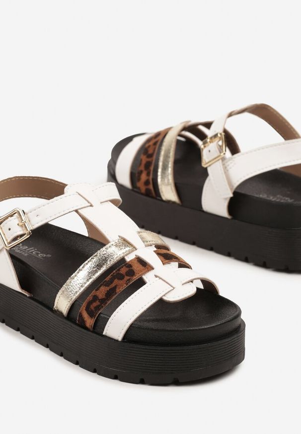 Renee - Białe Sandały na Platformie Ozdobione Paskami i Wzorem w Panterkę Melrive. Okazja: na co dzień. Zapięcie: pasek. Kolor: biały. Wzór: aplikacja, motyw zwierzęcy. Sezon: lato. Obcas: na platformie. Styl: casual
