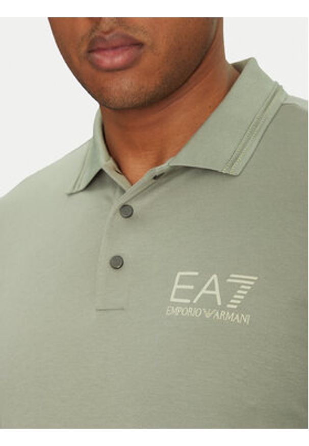 EA7 Emporio Armani Polo 7M000300 AF13739 U8058 Szary Regular Fit. Typ kołnierza: polo. Kolor: szary. Materiał: wiskoza