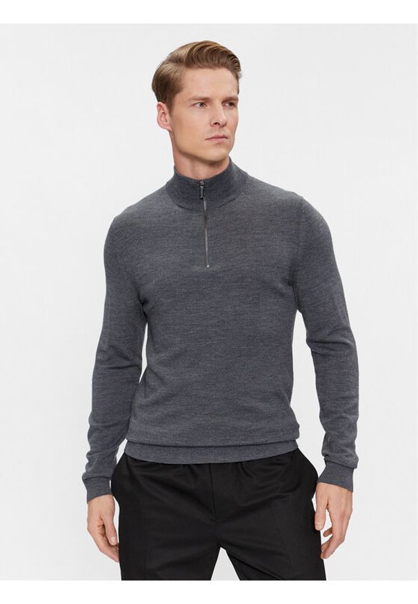 Calvin Klein Sweter K10K110421 Szary Regular Fit. Kolor: szary. Materiał: wełna