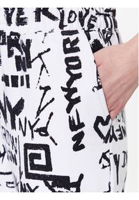 DKNY Spodnie piżamowe YI2822629 Biały Regular Fit. Kolor: biały. Materiał: bawełna