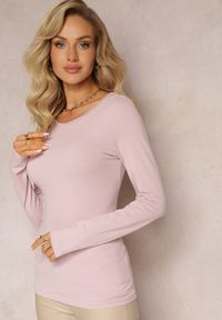 Renee - Ciemnoróżowa Bluzka z Elastycznej Bawełny o Dopasowanym Kroju Evas. Okazja: na co dzień. Kolor: różowy. Materiał: bawełna. Styl: casual, elegancki