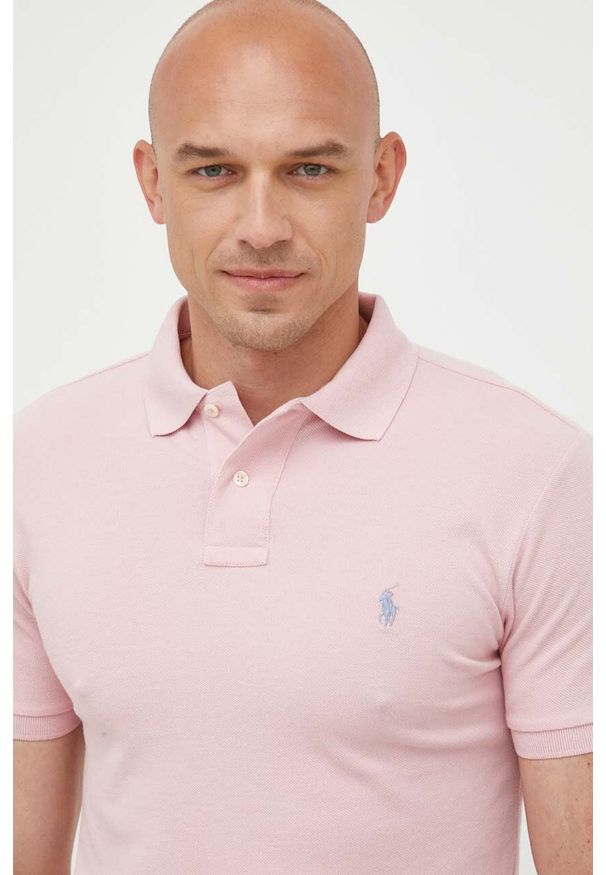 Polo Ralph Lauren polo bawełniane kolor różowy gładki. Typ kołnierza: polo. Kolor: różowy. Materiał: bawełna. Długość: krótkie. Wzór: gładki