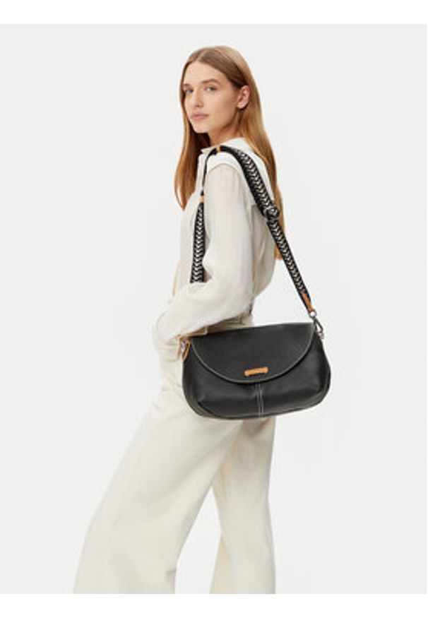 Gianni Chiarini Torebka Alessandra BS 11356 TKL-NAETN Czarny. Kolor: czarny. Materiał: skórzane