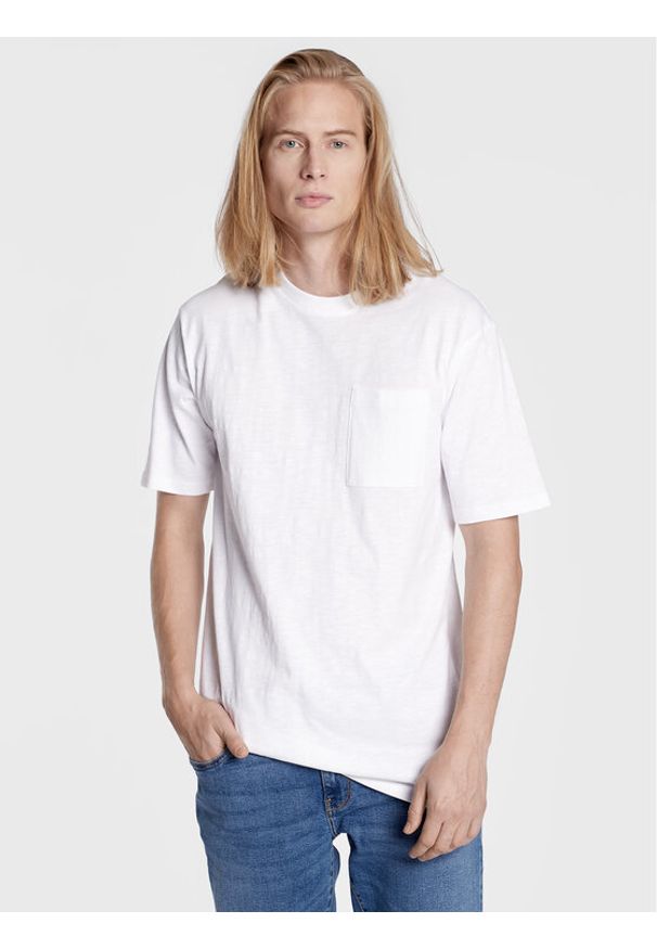 !SOLID - Solid T-Shirt 21107372 Biały Regular Fit. Kolor: biały. Materiał: bawełna
