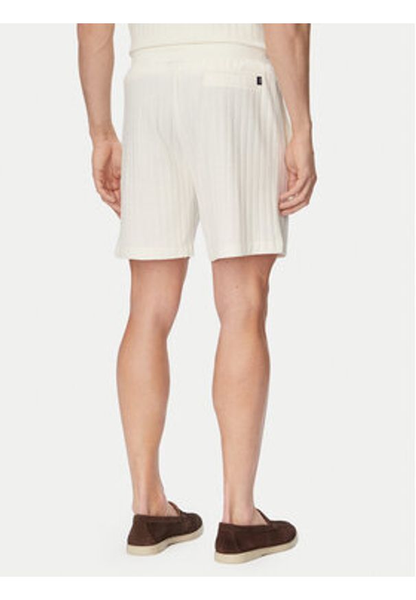JOOP! Szorty materiałowe Juanito 30104273 Kremowy Regular Fit. Kolor: kremowy. Materiał: bawełna