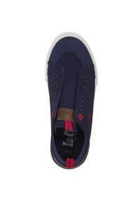 Buty Lee Cooper LCW-24-31-2279K niebieskie. Okazja: na co dzień, na uczelnię. Zapięcie: bez zapięcia. Kolor: niebieski. Materiał: guma, materiał, tkanina. Szerokość cholewki: normalna. Styl: casual