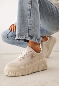 Renee - Beżowe Chunky Sneakersy VICES z Aplikacją na Platformie ze Żłobieniami Ilunatesa. Kolor: beżowy. Materiał: jeans. Wzór: aplikacja. Obcas: na platformie #1