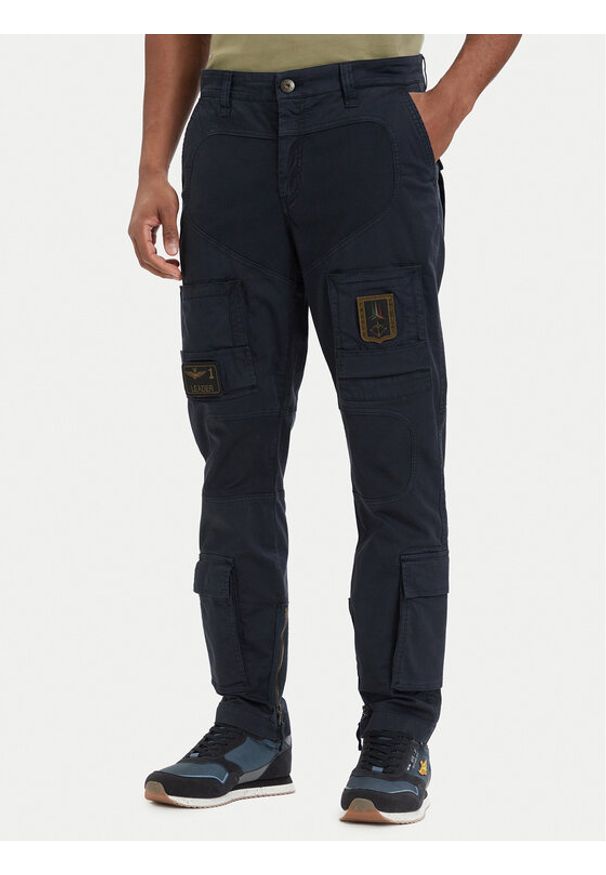 Aeronautica Militare Spodnie cargo Iconic Anti-G 261PA1387UCT01493 Granatowy Regular Fit. Kolor: niebieski. Materiał: bawełna